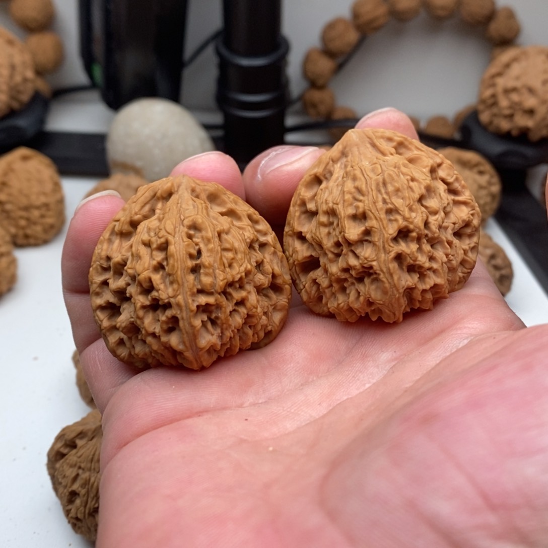 文玩核桃吊坠南将石44