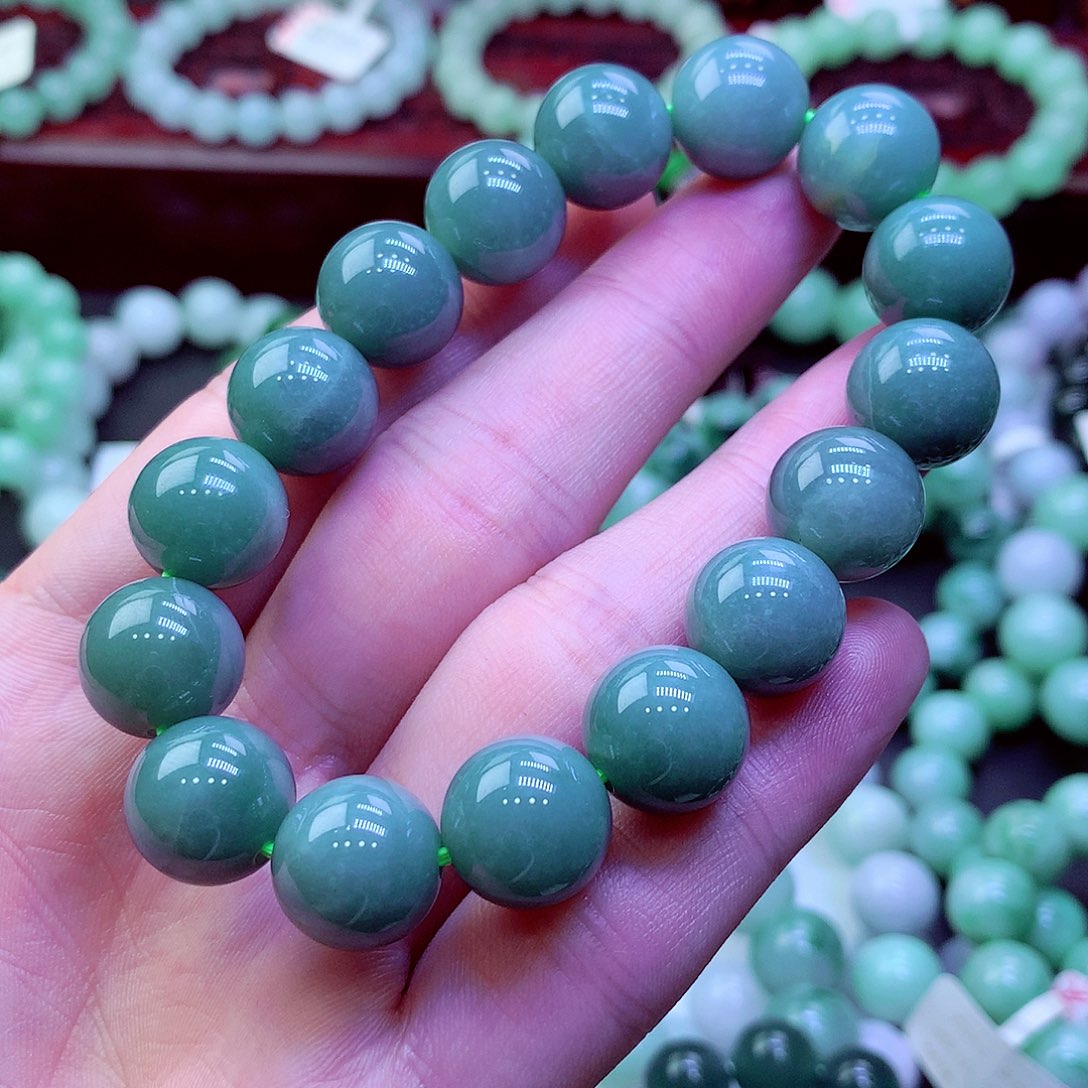 翡翠未镶嵌毛衣链