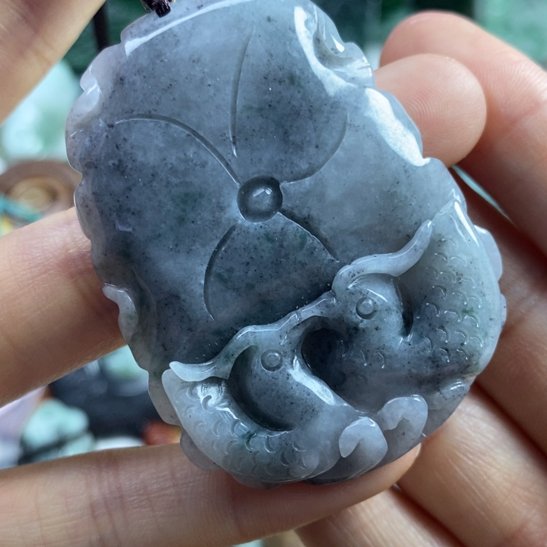 翡翠颈饰未镶嵌吊坠