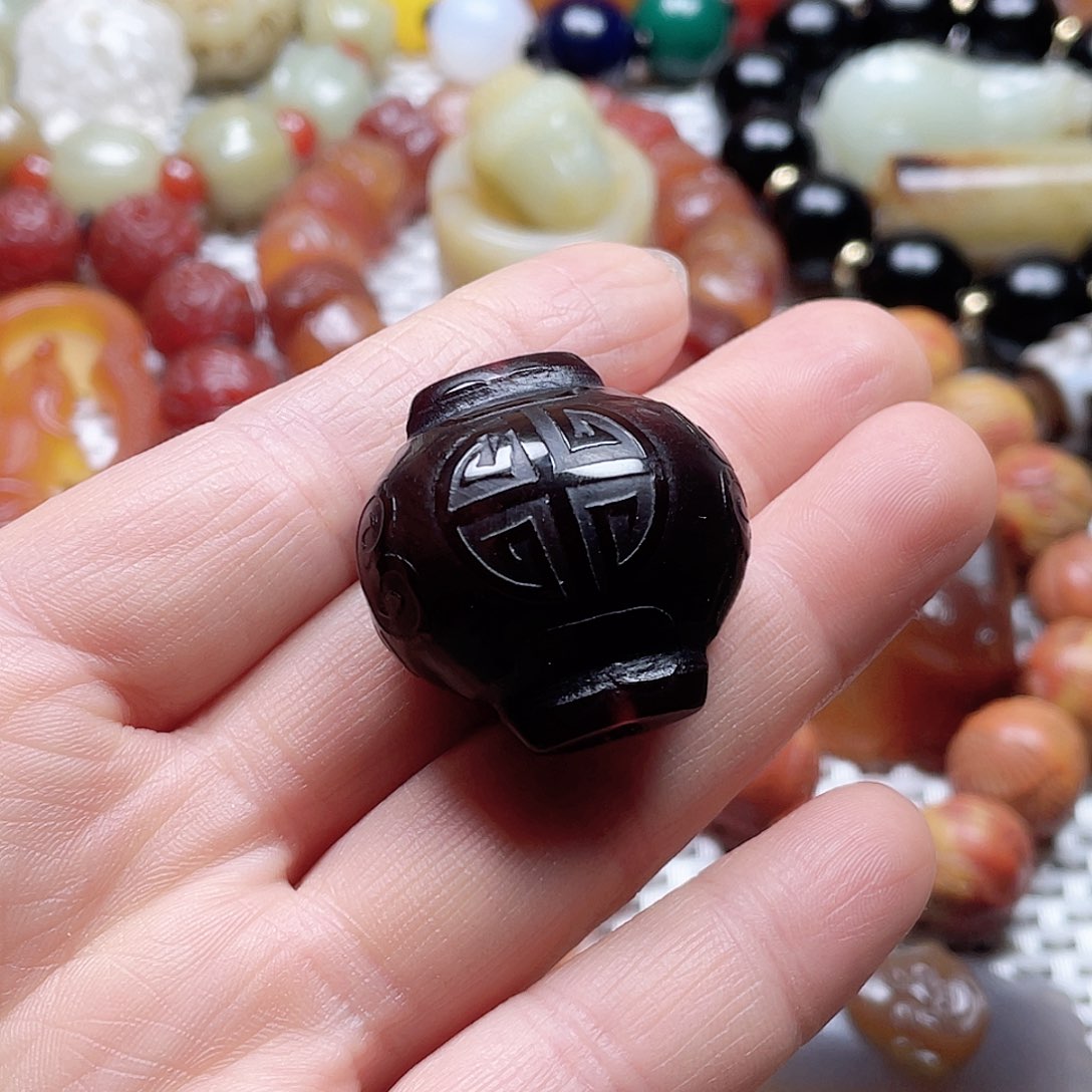 玛瑙/玉髓挂件未镶嵌