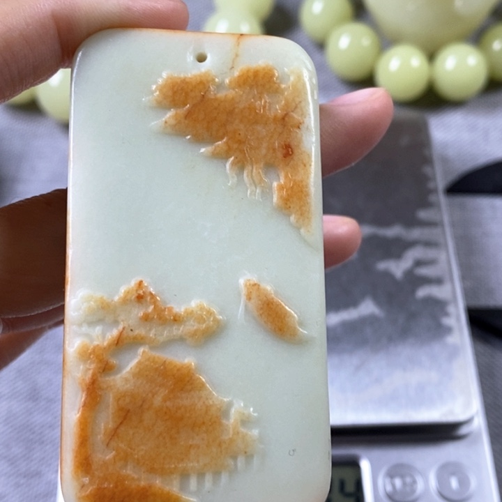 和田玉颈饰未镶嵌