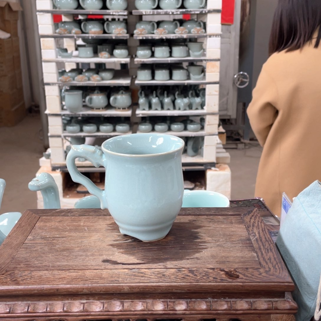 其他天青龙头杯大瑕无礼盒