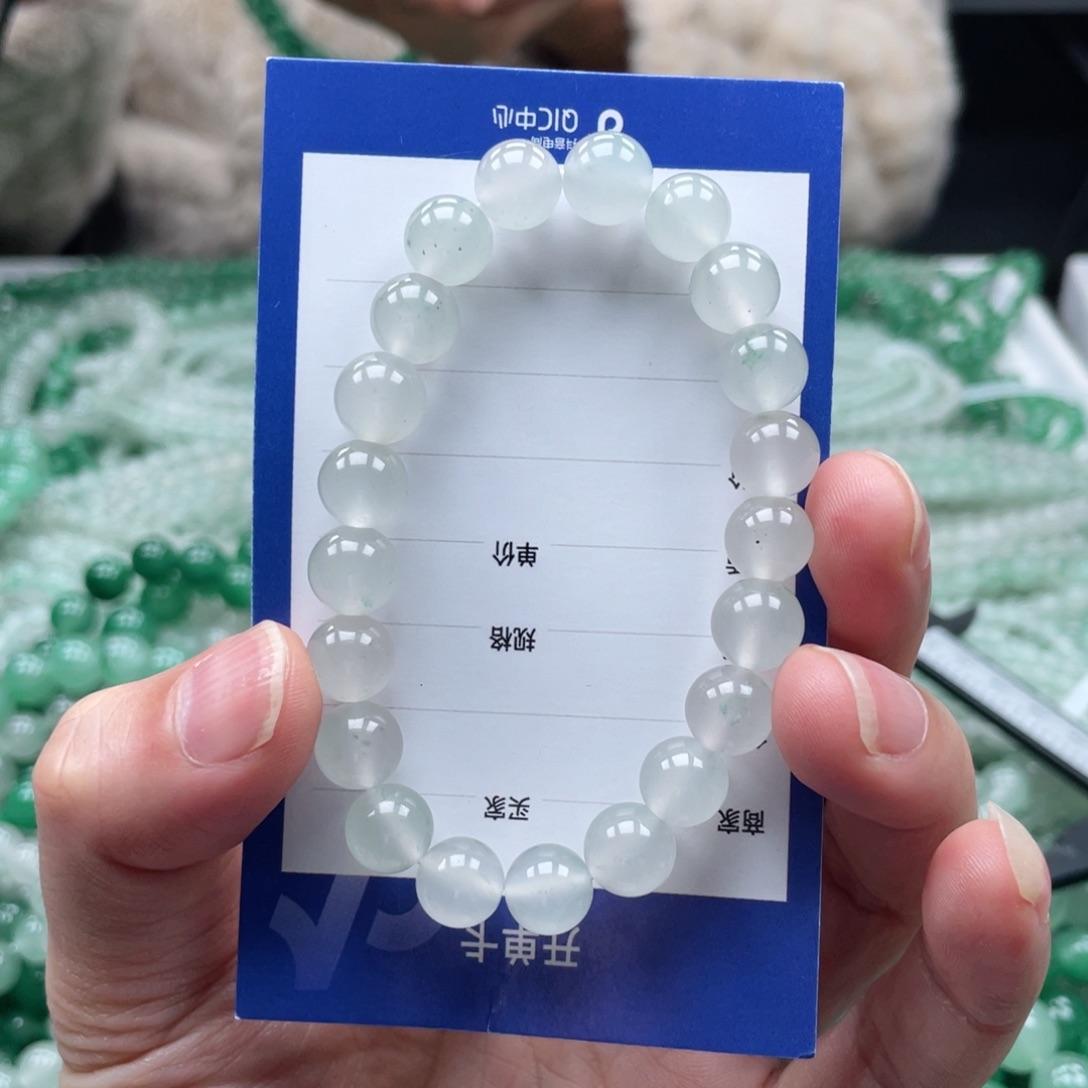 未镶嵌手串石英质玉（非洲翠）