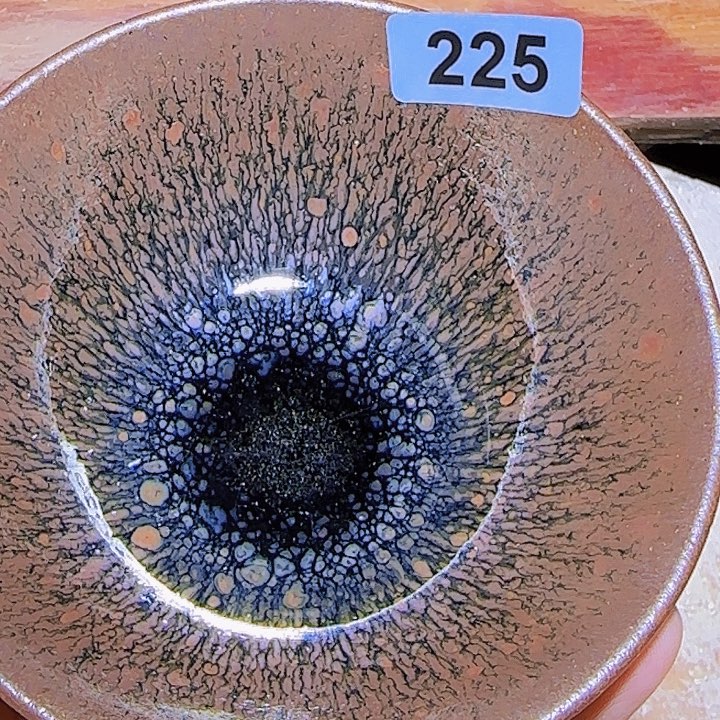 茶盏一天只喝一点奶喝点热水还得被自己