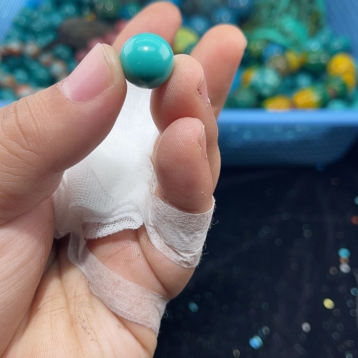 菱锰矿未镶嵌珠宝半成品