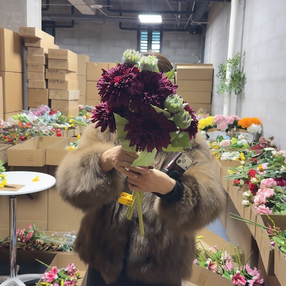 14号「闪购」仿真花，公主请下单