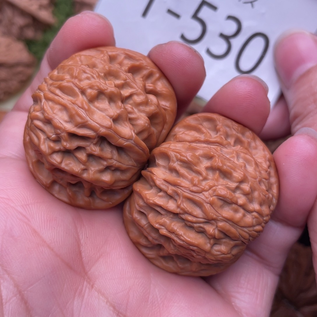 文玩核桃把件山地正磨39