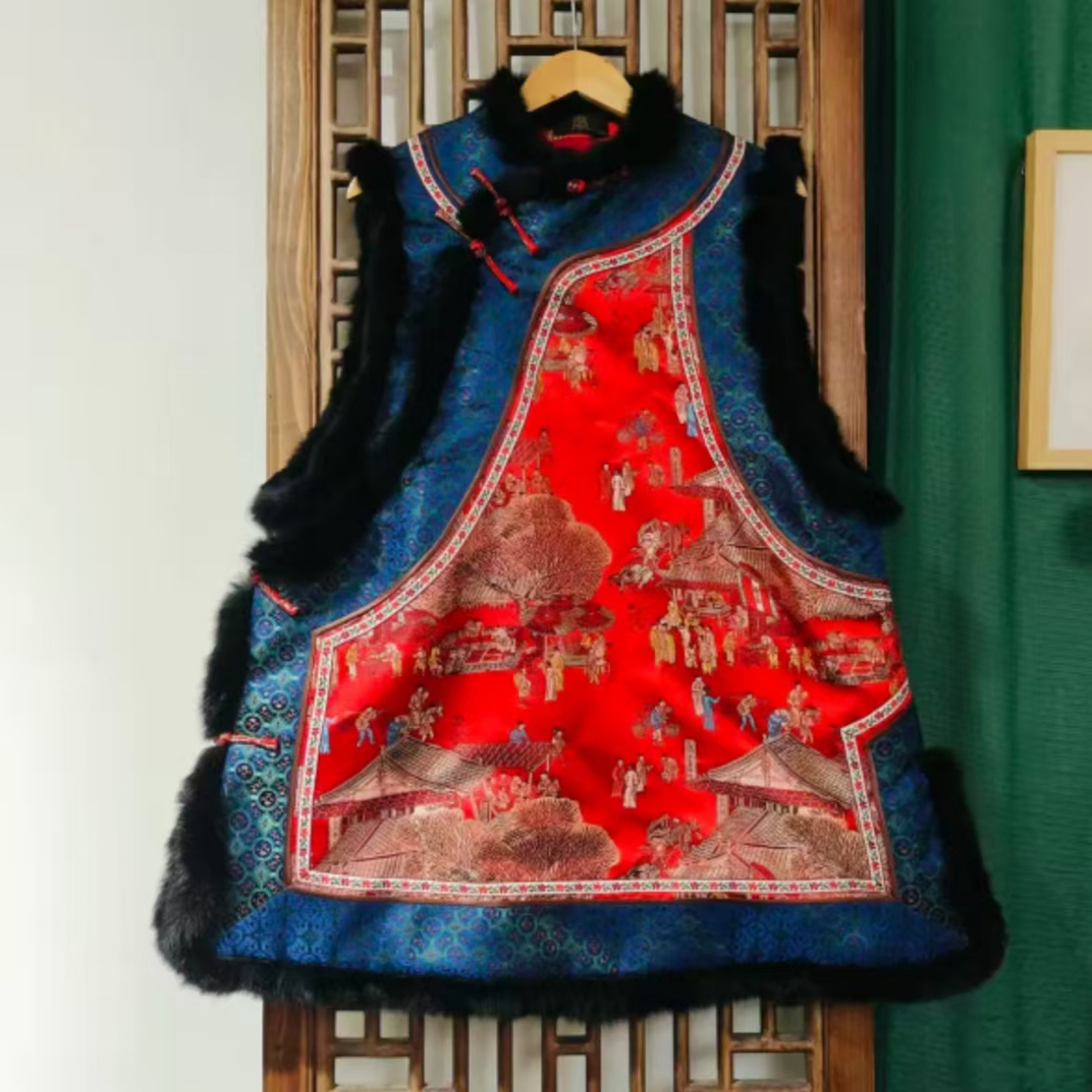 棉（LS739-1）凤徕兮定制红底清明上河图斜襟盘扣毛毛如意加棉马甲