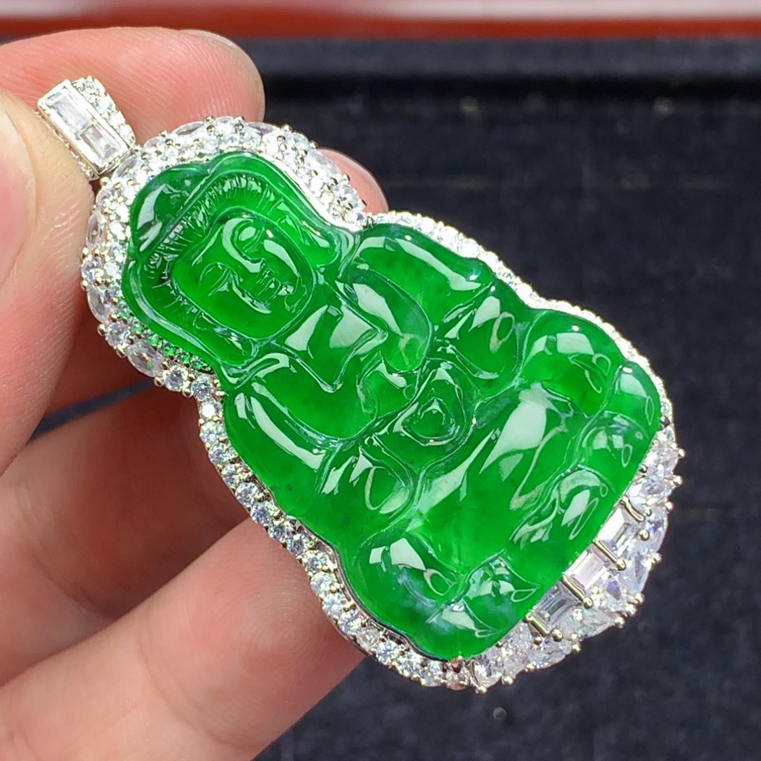 【闪购商品】翡翠未镶嵌颈饰翡翠