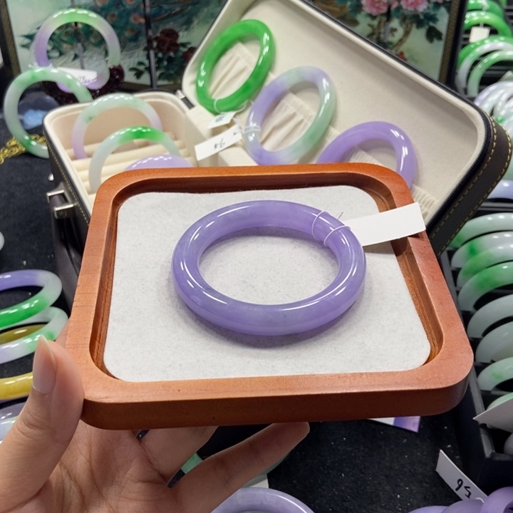 寶***友非金属55手镯圈口