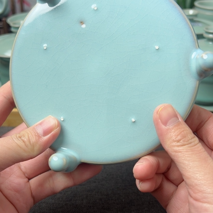 杯天青色三足洗大瑕