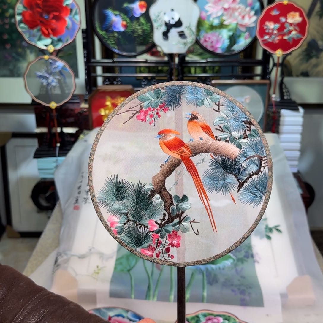 刺绣刺绣工艺精湛