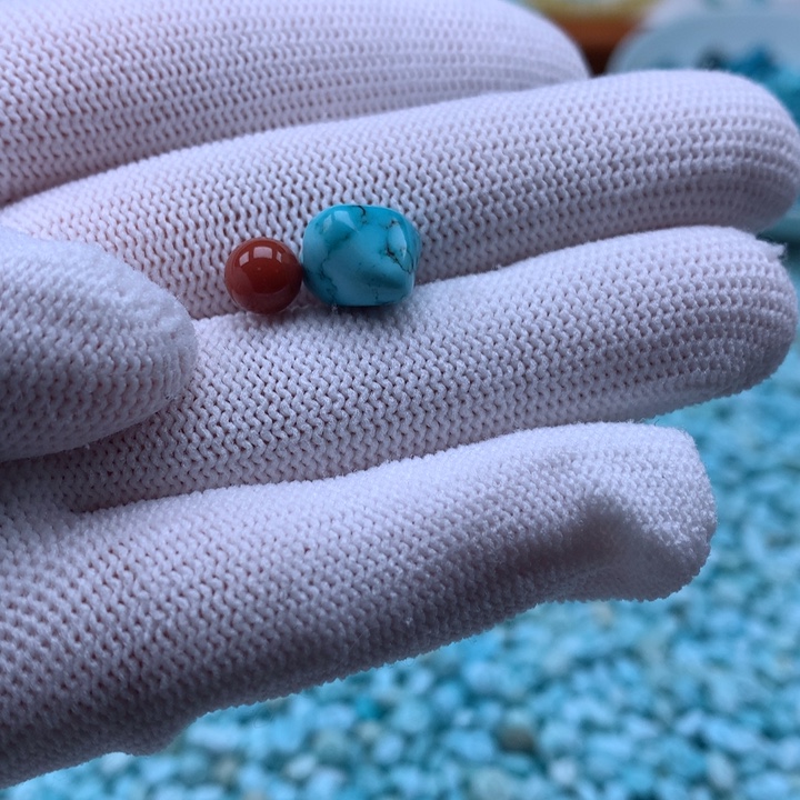 南红玛瑙未镶嵌珠宝奇石