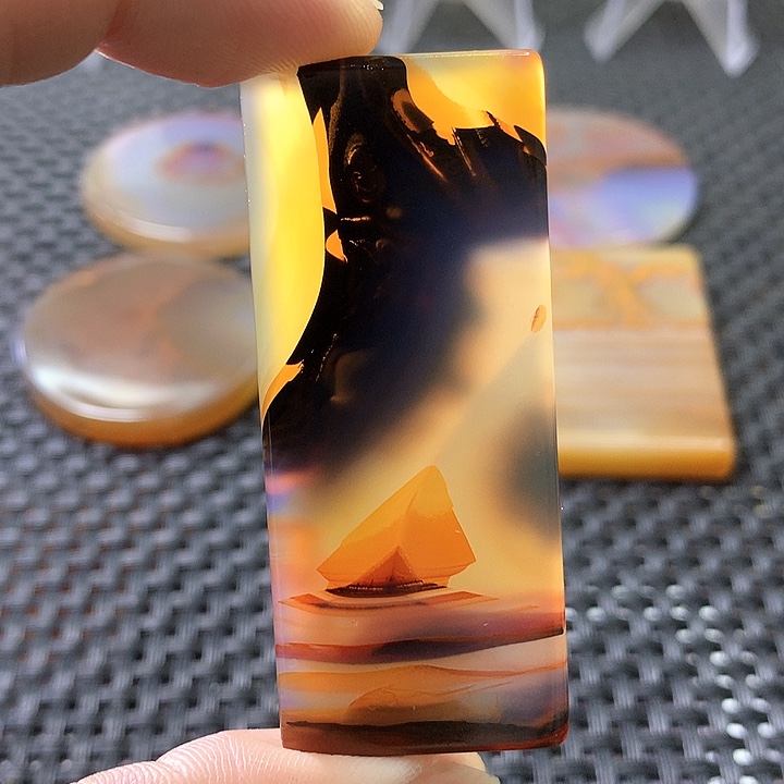 未镶嵌颈饰玛瑙/玉髓