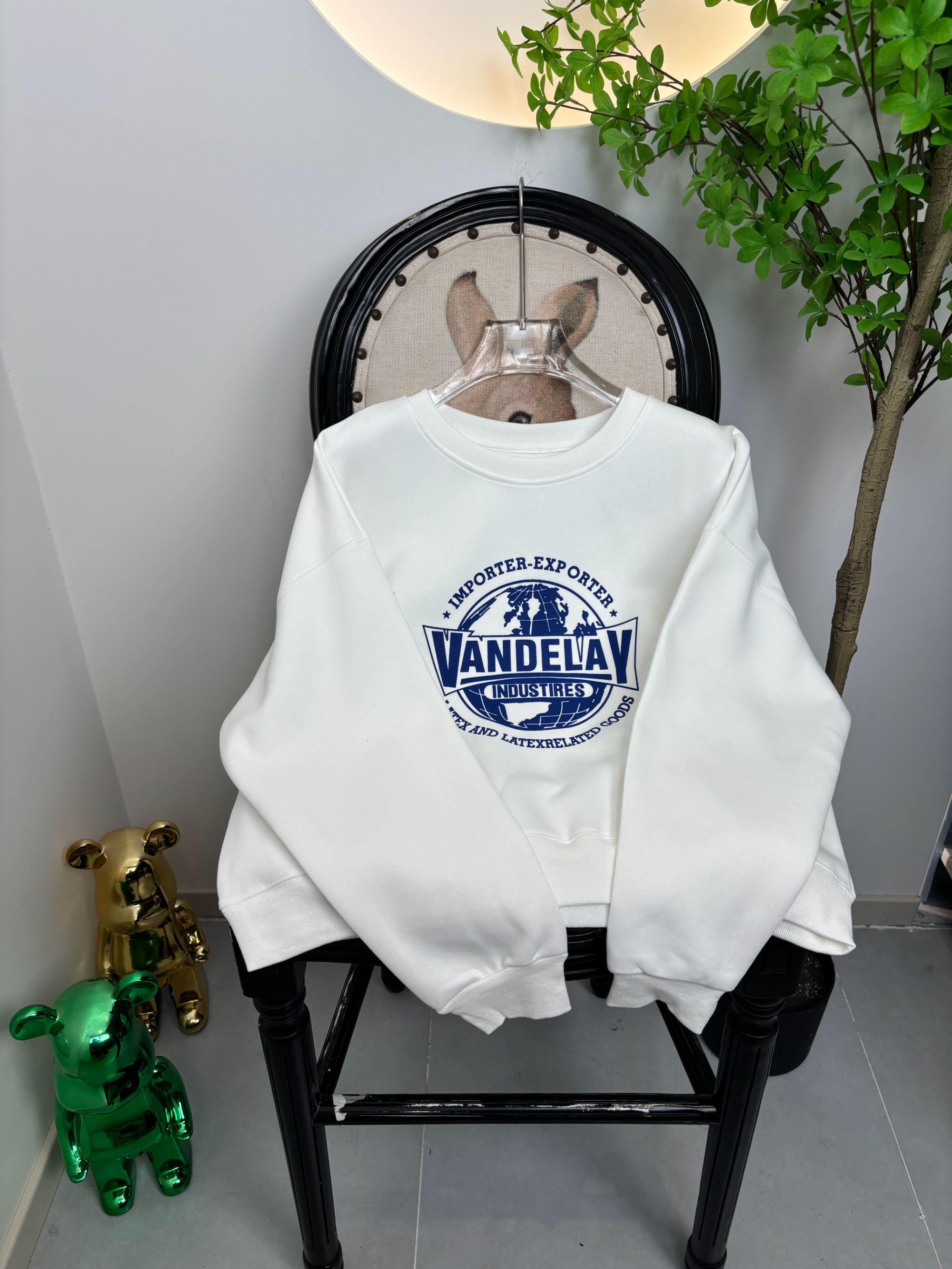 2025年春季新款卫衣女款圆领重磅套头地球图休闲百搭时尚长袖