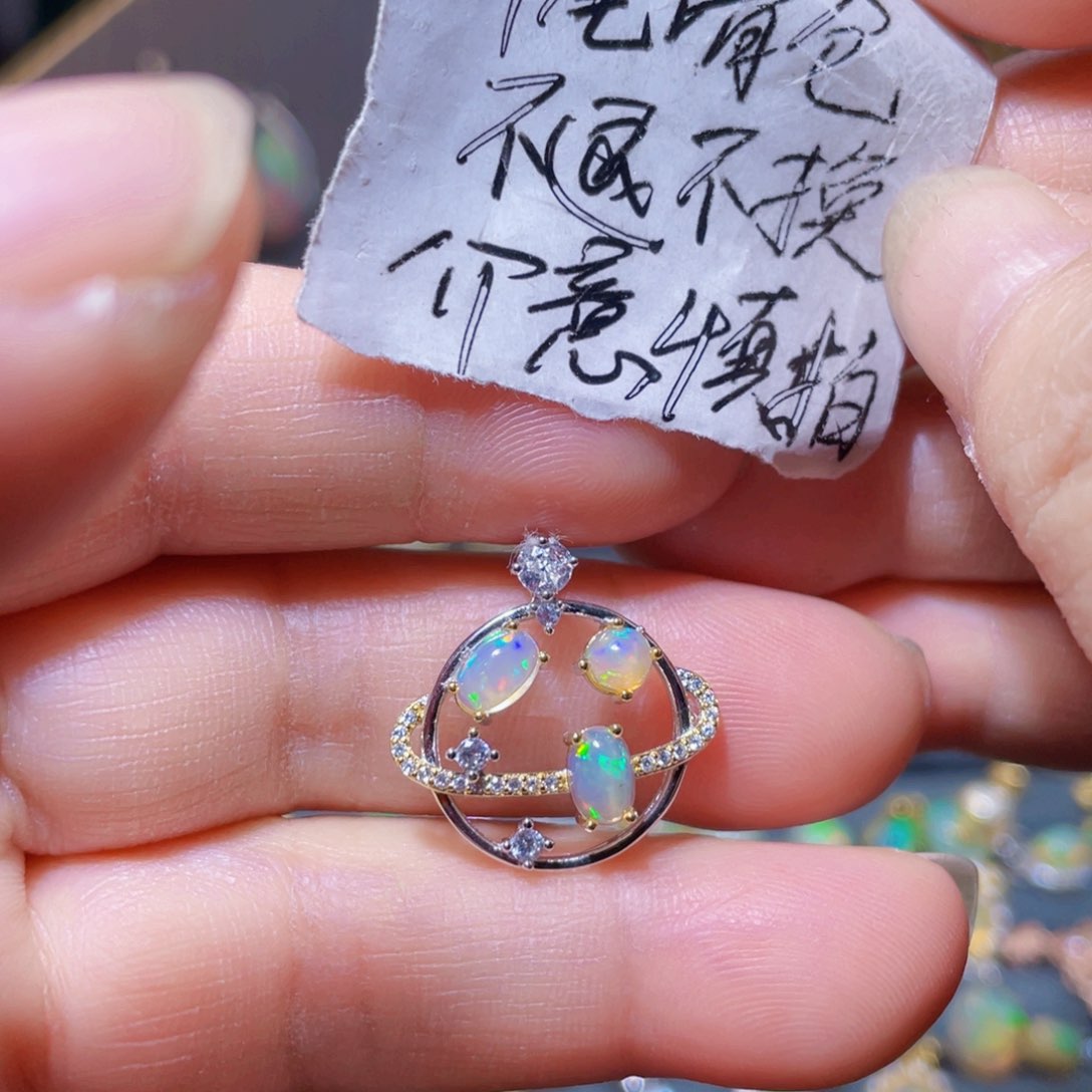 欧泊吊坠〉银S925镶嵌蛋*儿