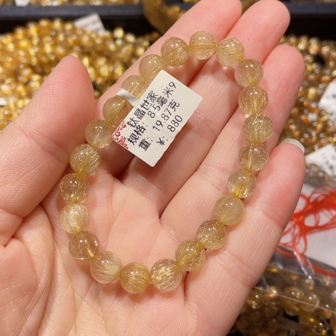 水晶手链未镶嵌V****n天然水晶手链