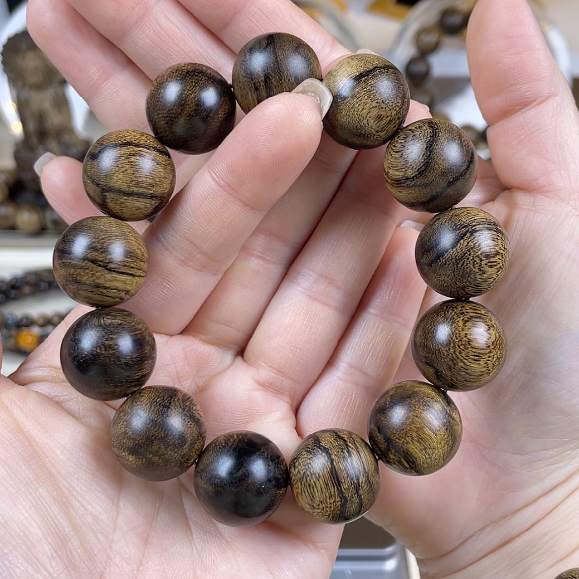 【闪购商品】沉香手串宁****康越南芽庄白棋楠留疤