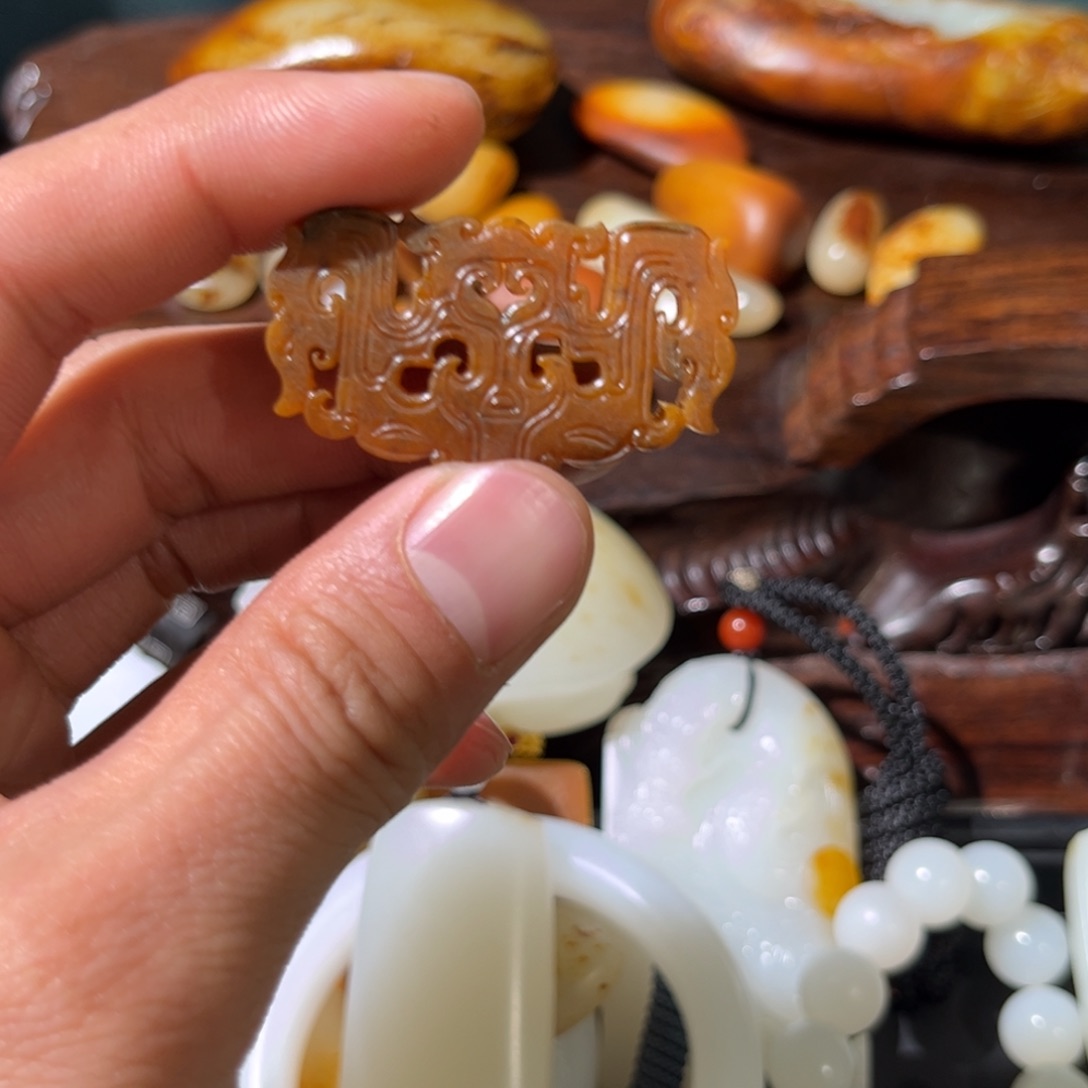 和田玉挂件未镶嵌