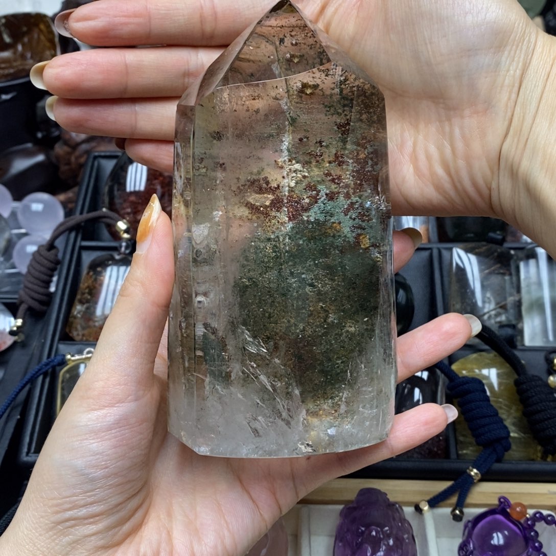 水晶摆件未镶嵌z****生