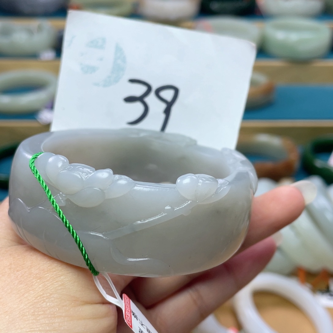 未镶嵌手镯和田玉圈口57