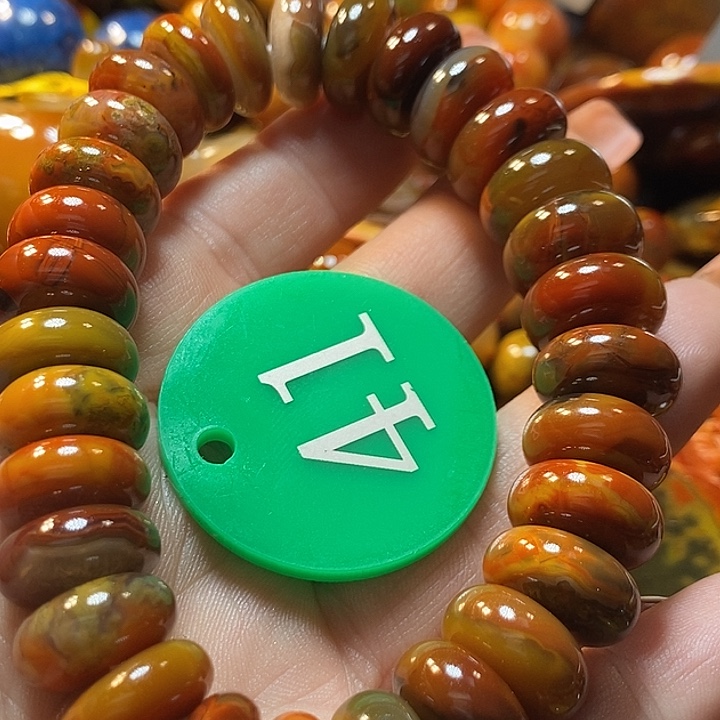 我***一玛瑙/玉髓未镶嵌手链