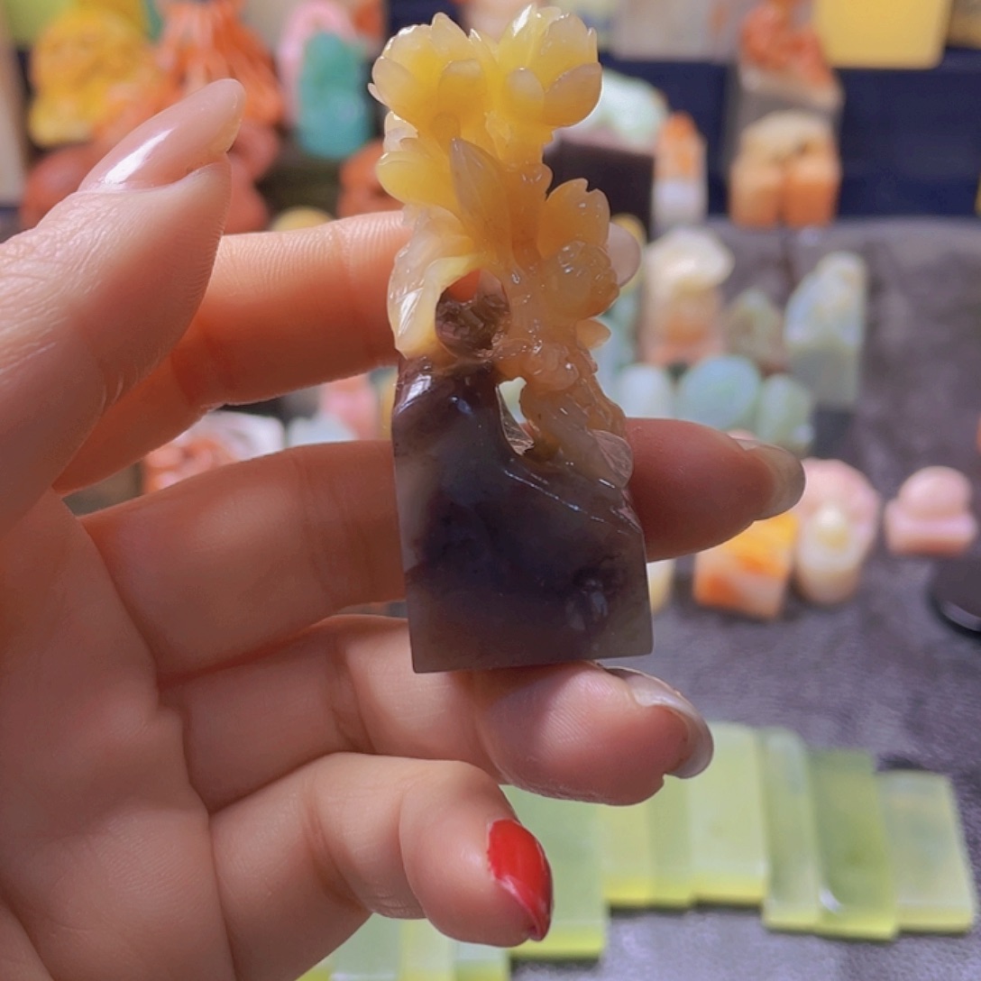 昌化石印石天然俏色