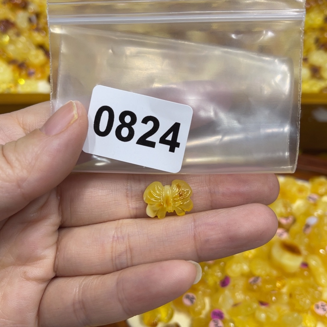 琥珀珠宝奇石未镶嵌