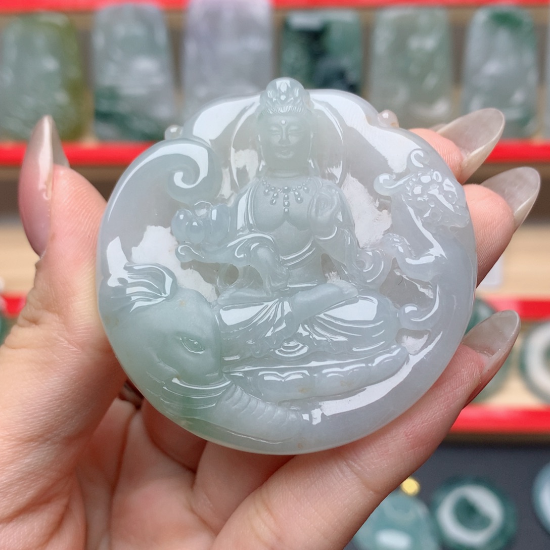 翡翠颈饰未镶嵌普贤菩萨