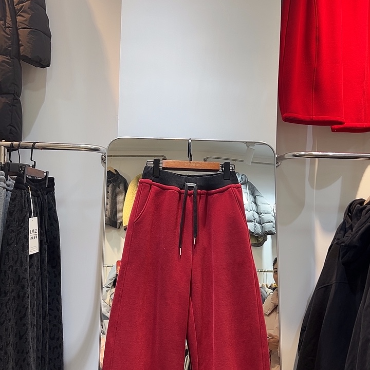 2026年新款红色休闲裤