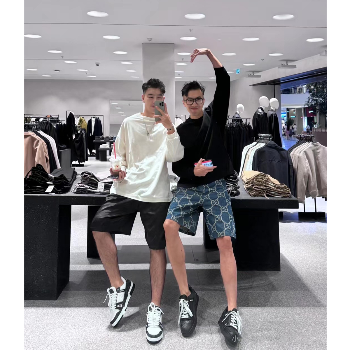 2潮鞋 男女同款鞋 高端手工鞋 板鞋 休闲鞋 时尚百搭 T恤上衣短裤