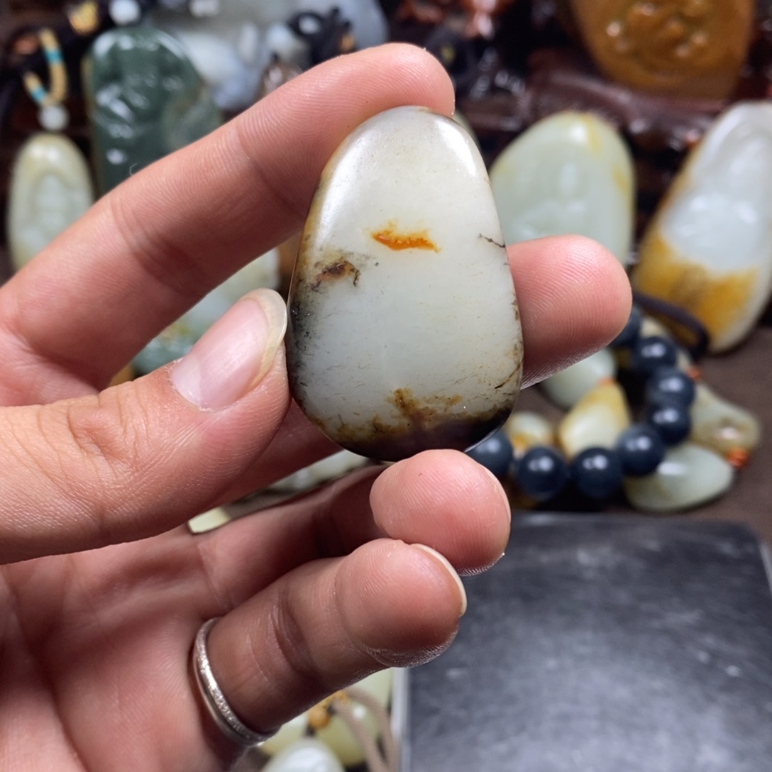 好***、和田玉未镶嵌挂件