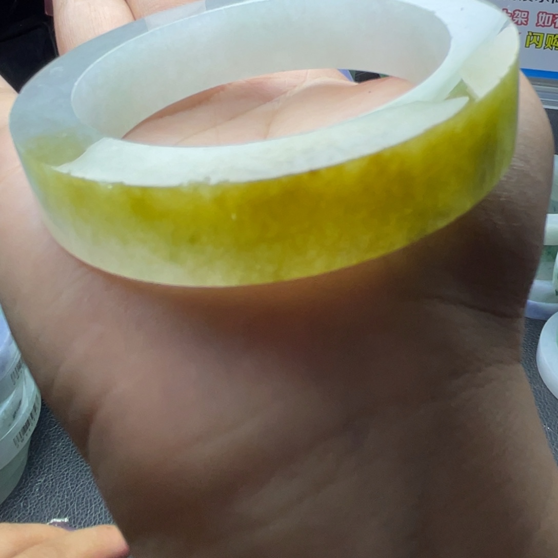 颖***！定制翡翠未镶嵌缅A翡翠多样发一