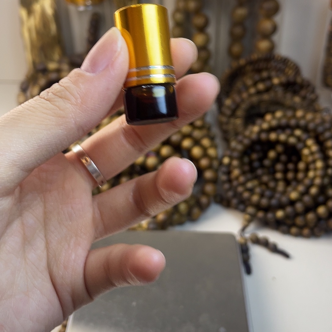 沉香沉香碎屑精油