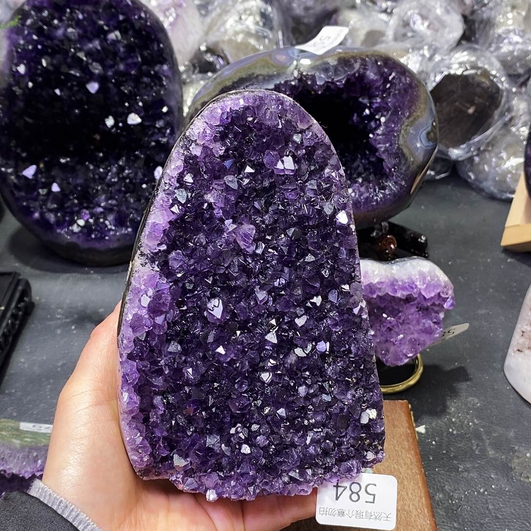 水晶大型摆件（非配饰）未镶嵌