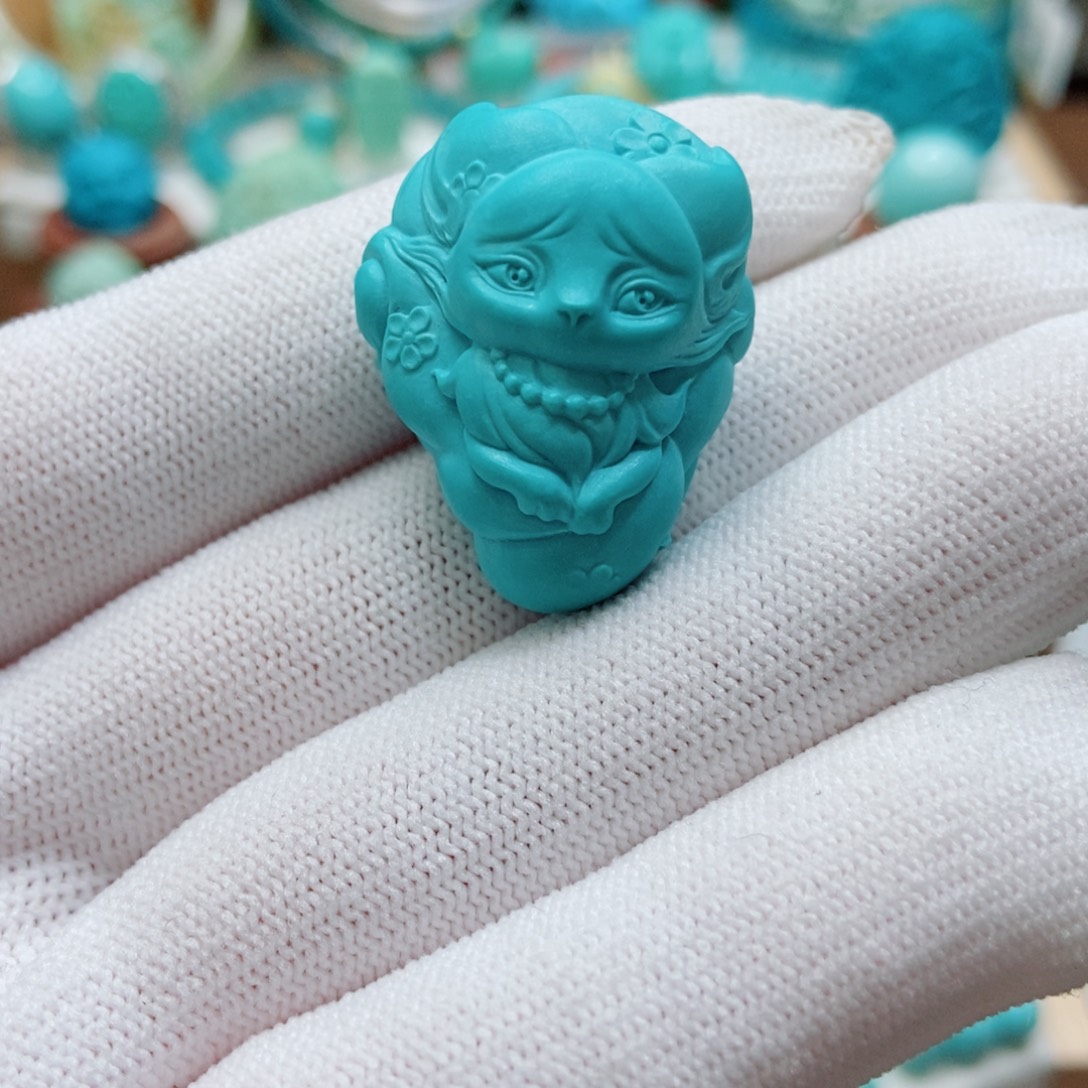 绿松石未镶嵌九尾狐