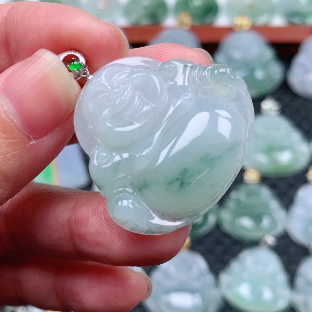 翡翠吊坠(不含链)18K金镶嵌