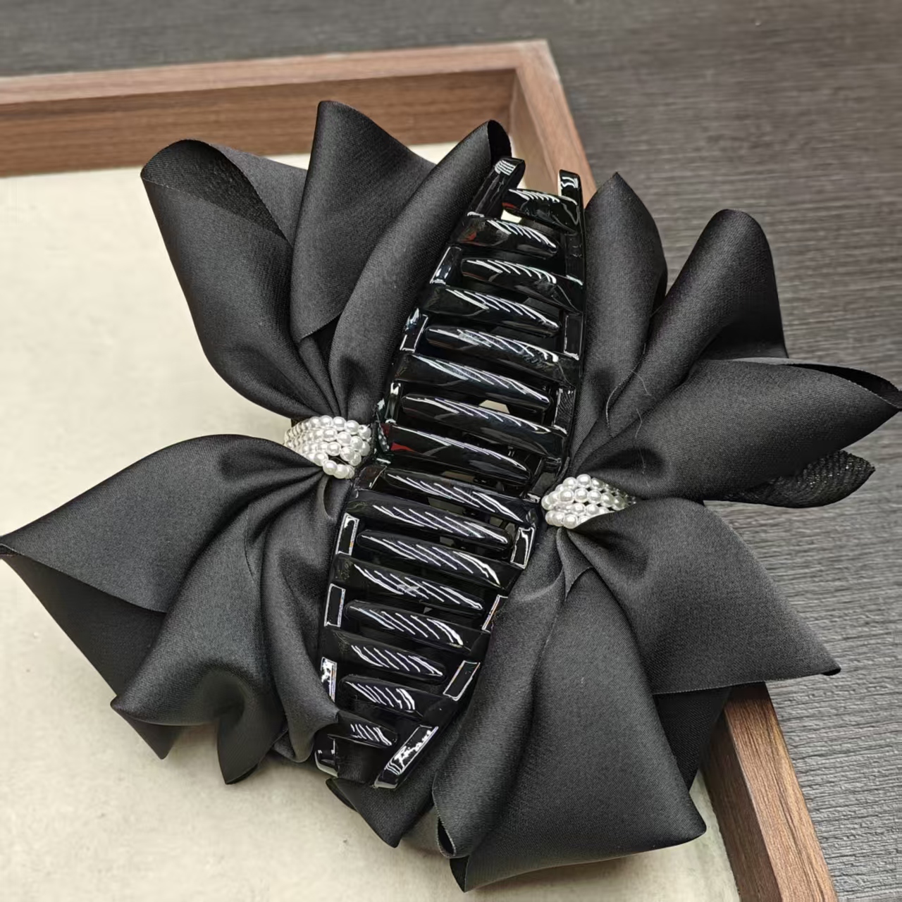 芙奈琪00139高端轻奢吊坠大抓夹