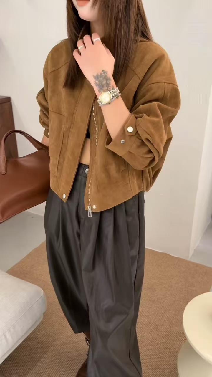 西藏拉萨发货女短款宽袖直下摆薄款秋季短外套休闲设计师韩版上衣