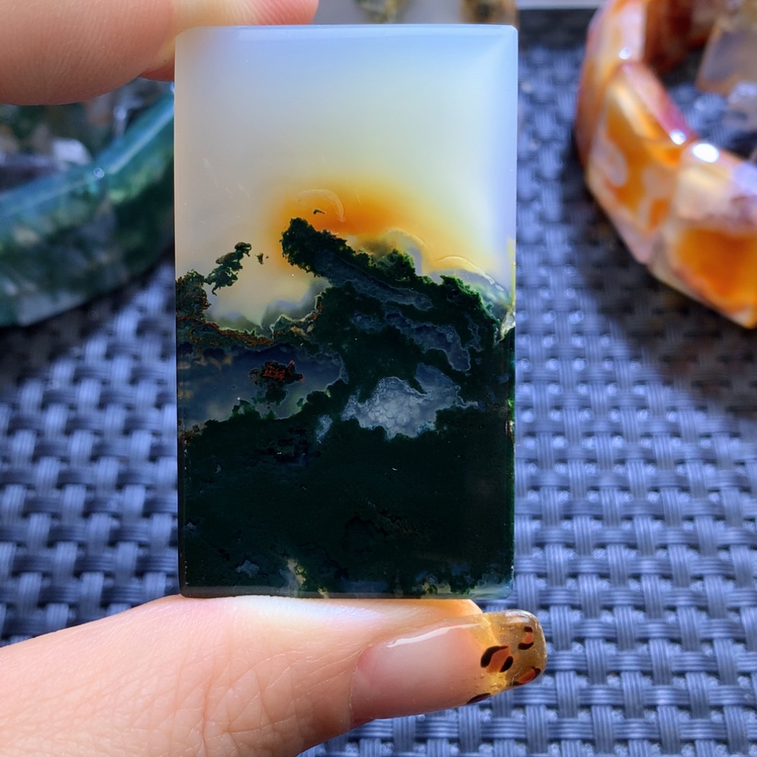 未镶嵌颈饰玛瑙/玉髓邓*西