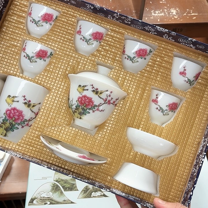 孤品茶具套装等           