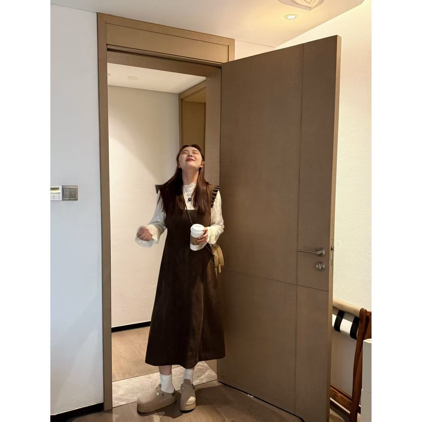 楠序【罗曼蒂克】魏魏微胖女装 2025年秋复古美式显瘦两件套YZ33009