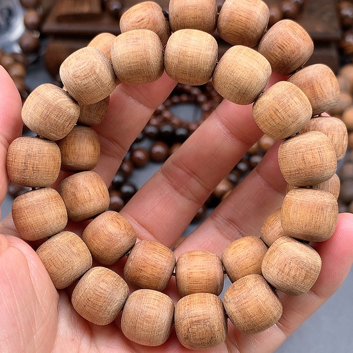 【闪购商品】贡木其他巴贡黄金龙13*14粗磨发其中一串福利