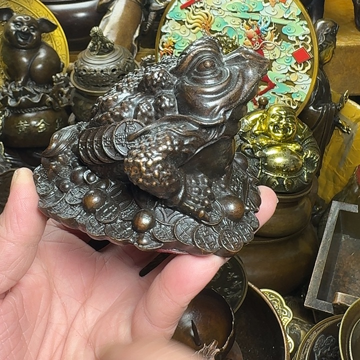 铜器摆件收收藏藏