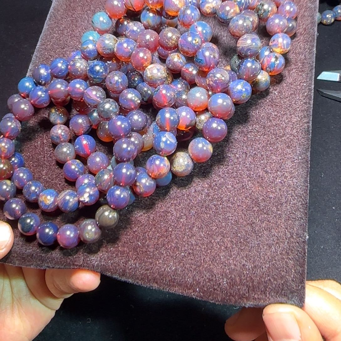 琥珀未镶嵌裸石琥珀