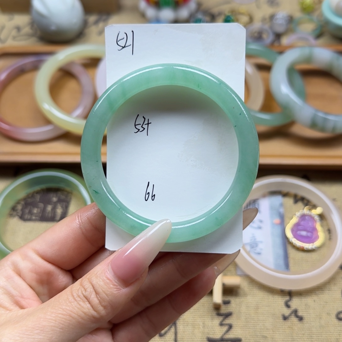 石英质玉手镯未镶嵌521