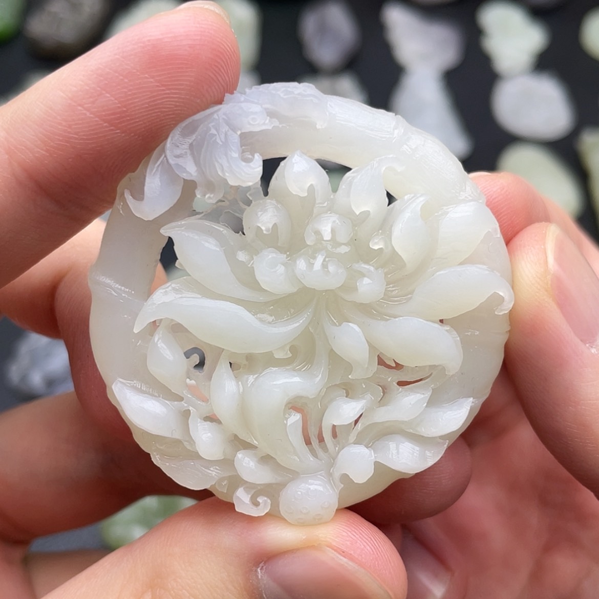【闪购商品】颈饰未镶嵌和田玉