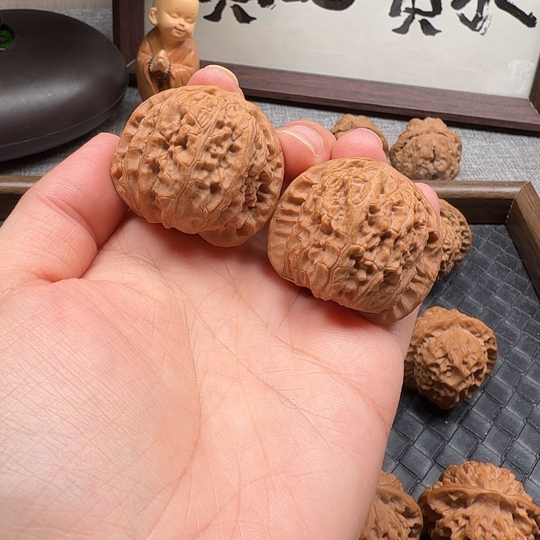 吊坠文玩核桃全品球白40