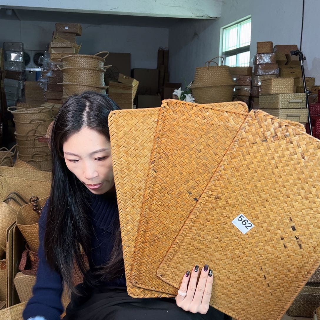 草编草编包/草编收纳盒带瑕疵