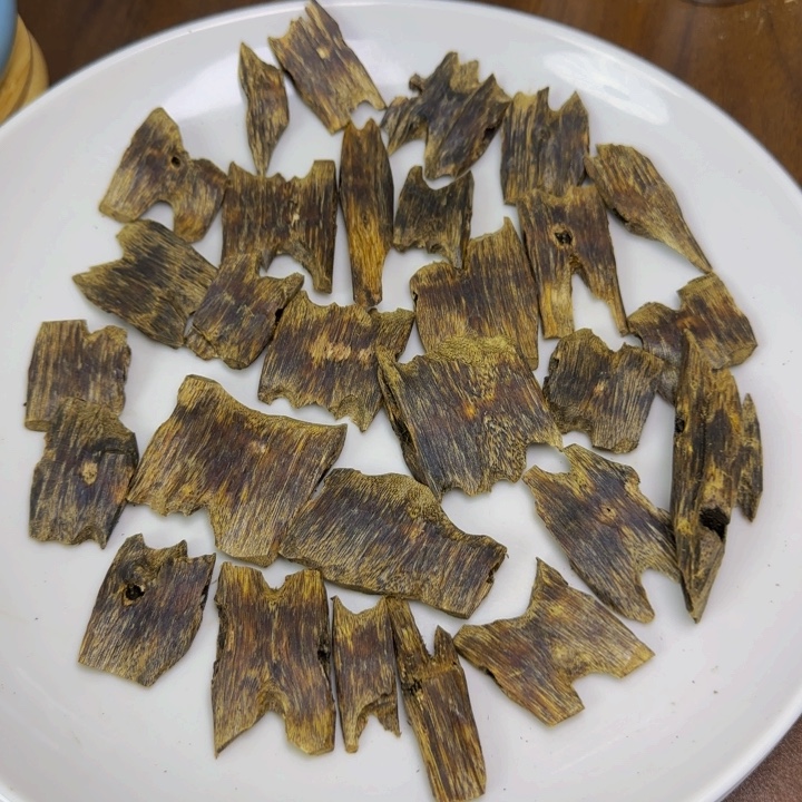 潘***室沉香碎屑沉香陆河块料多样性发货